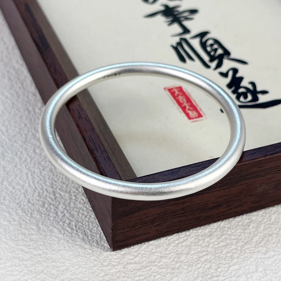 足银手镯  足银999.9 古法磨砂手镯A11