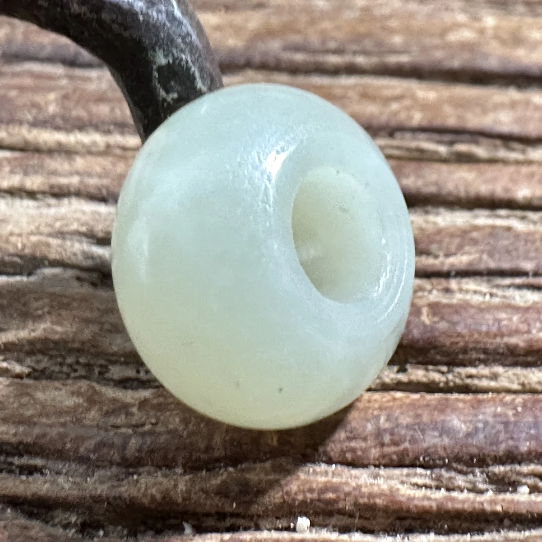 精品天然和田玉吊坠2d35n9i2y9jn1