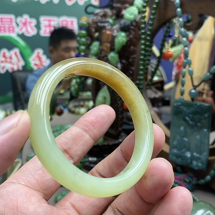 ℘***এ和田玉未镶嵌颈饰