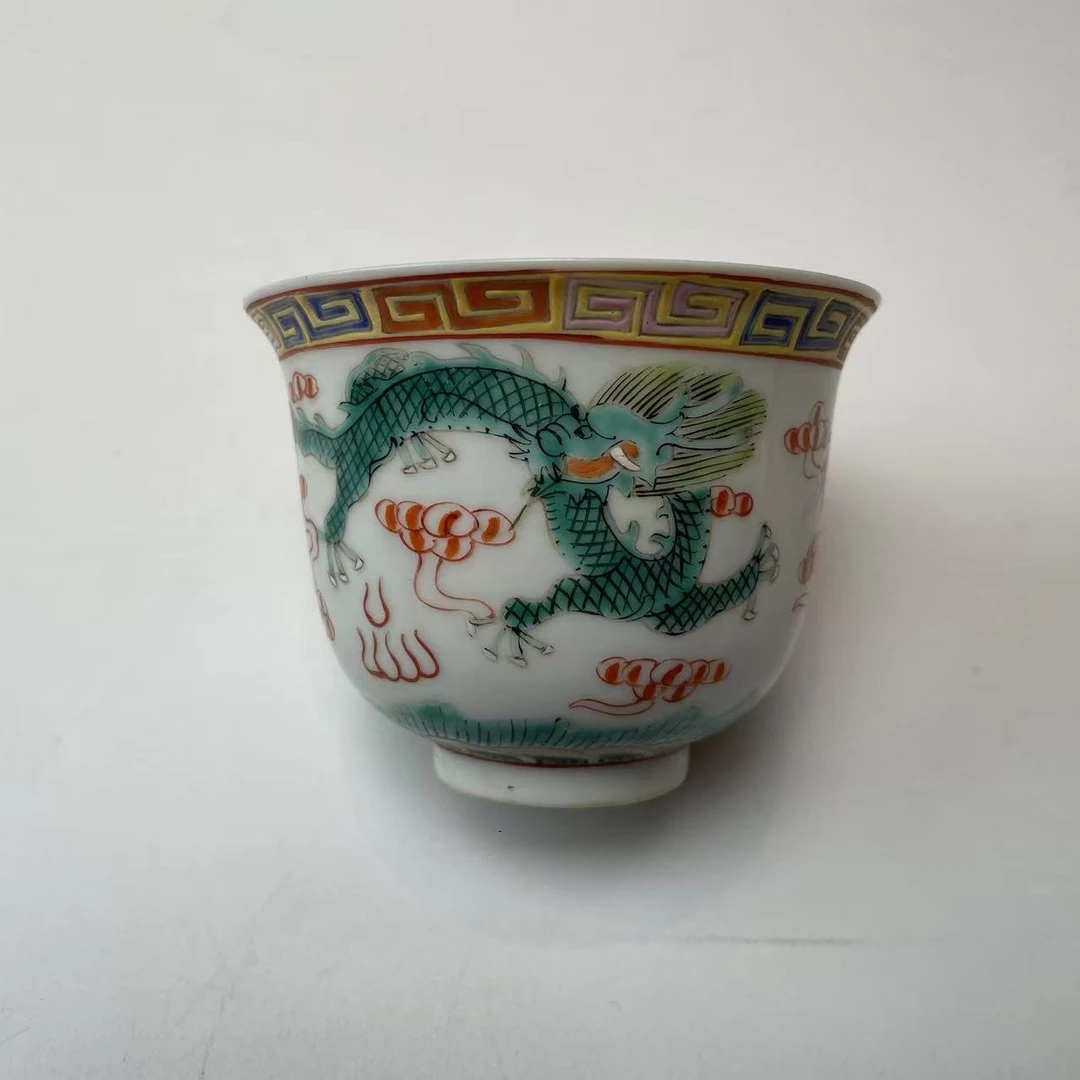 双龙纹杯BY06X0122