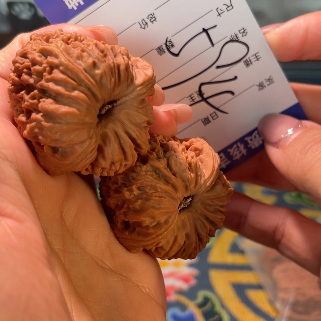 核桃把件39左右涿鹿南将石红皮