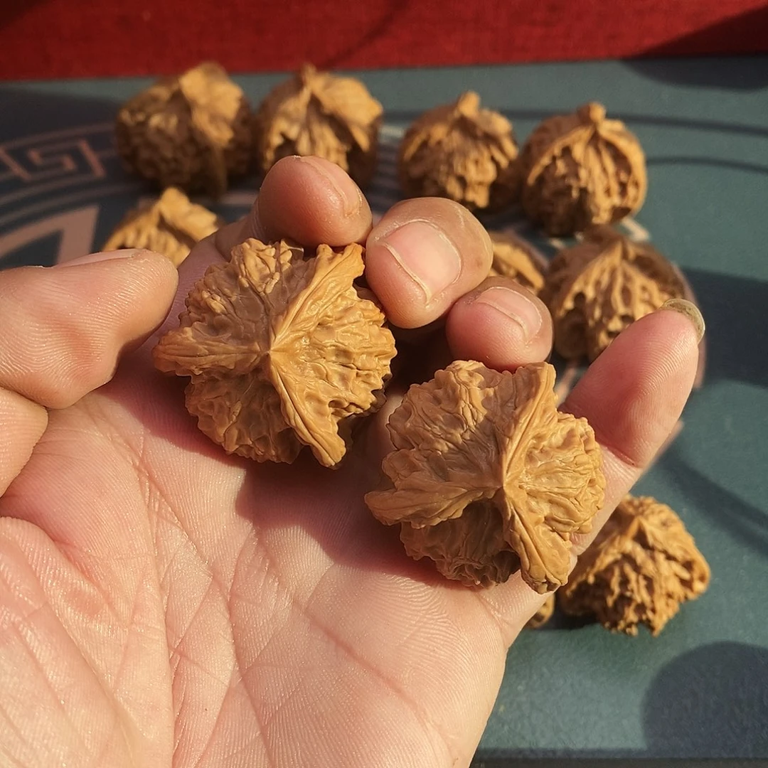 吊坠文玩核桃一图一物