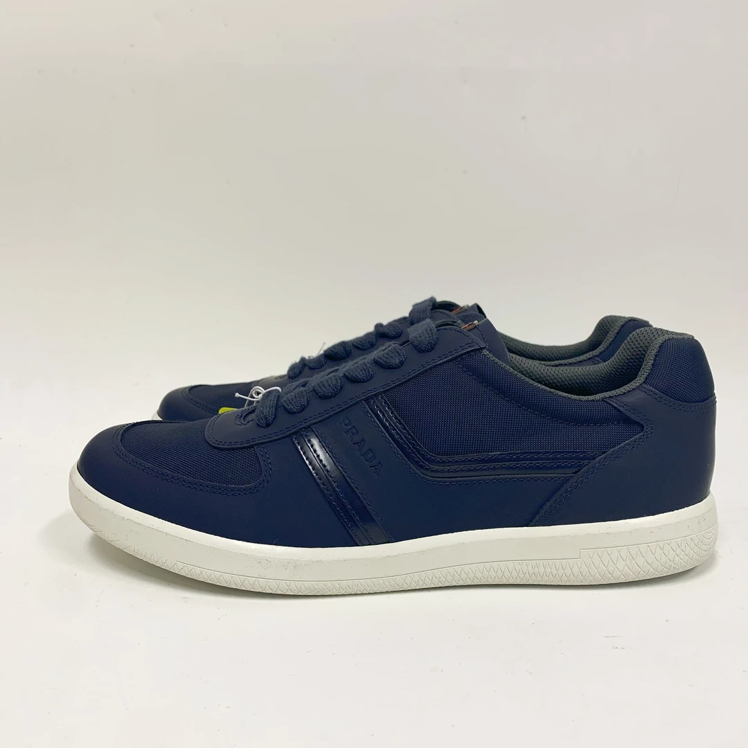 全新未使用 Prada/普拉达 普拉达藏青色帆布红鞋舌运动鞋鞋舒适