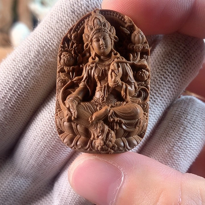 檀香木吊坠迈索尔绿度母无事牌吊坠