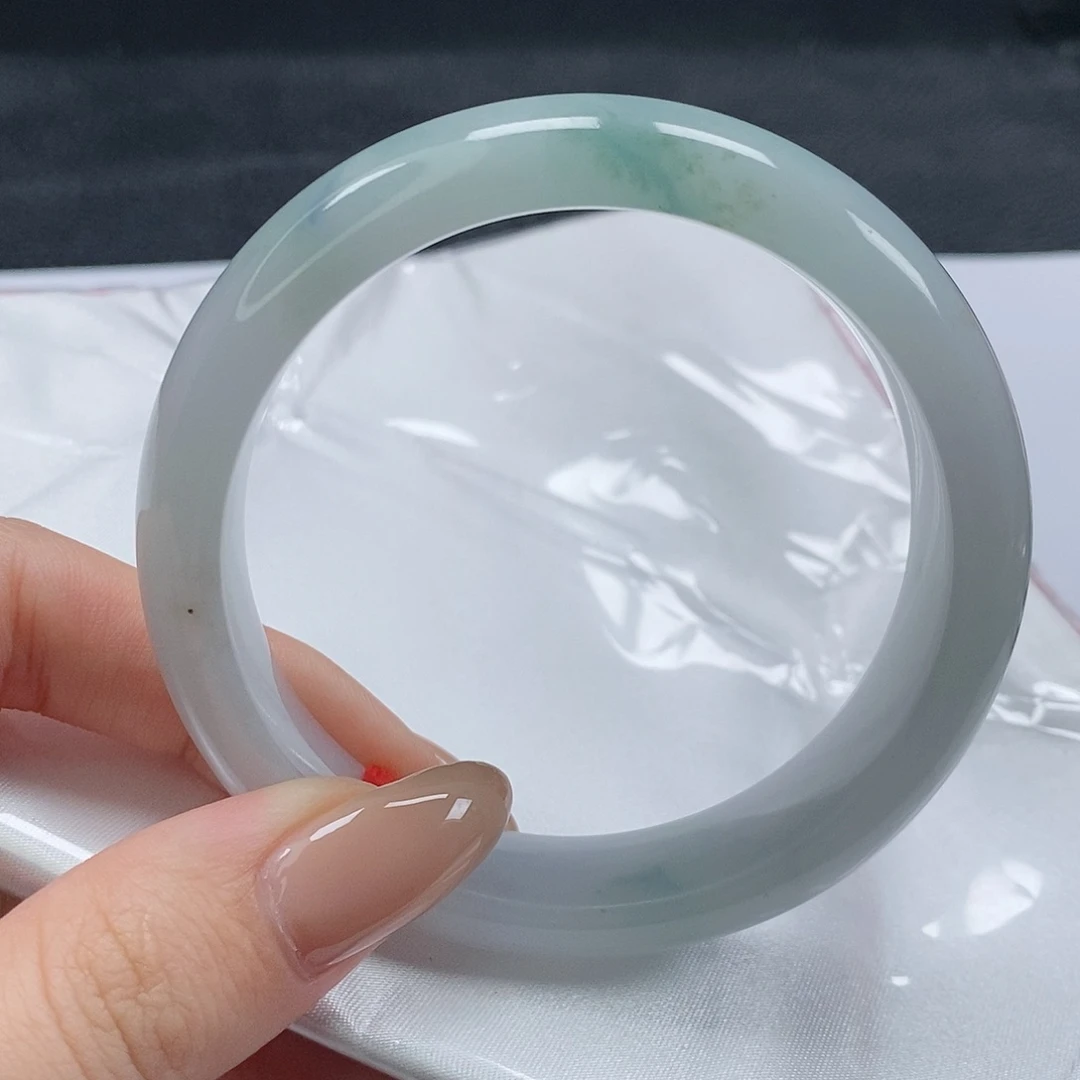 【闪购商品】翡翠手镯未镶嵌430号