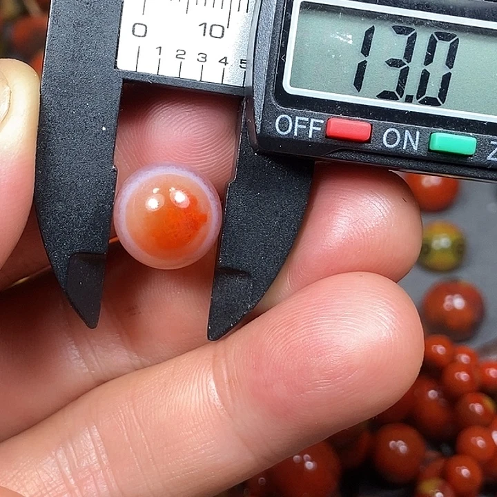 未镶嵌南红玛瑙挂件