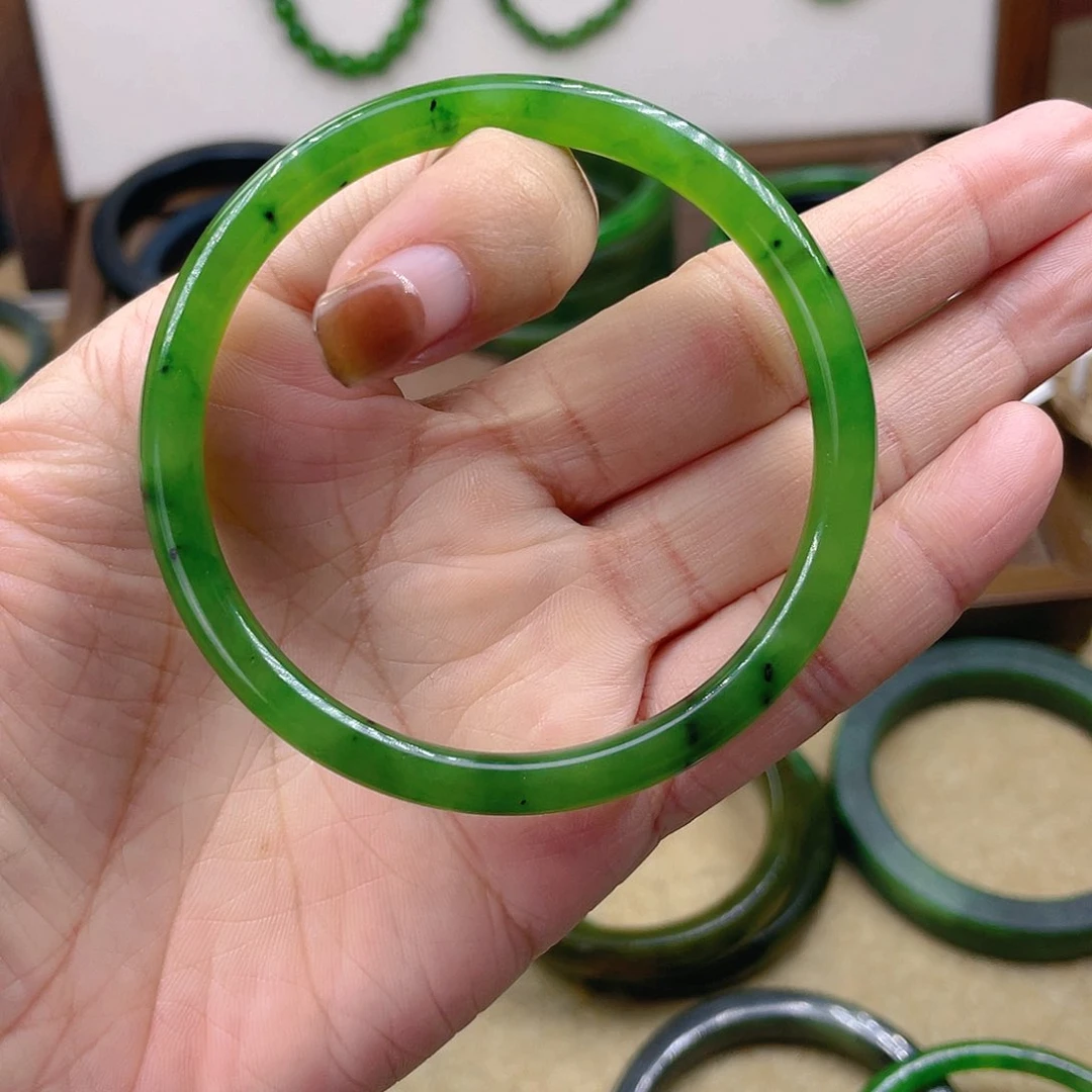 未镶嵌手镯和田玉57