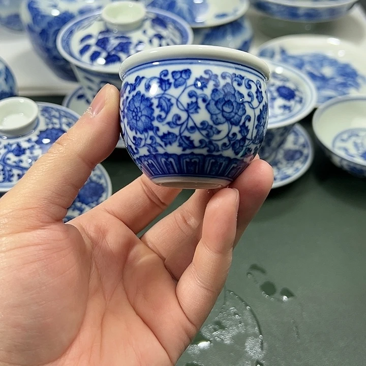 微瑕柴窑点工缠枝花卉小缸杯