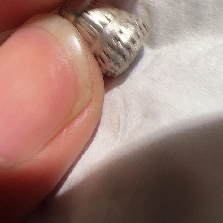 玻璃颈饰我是不是应该