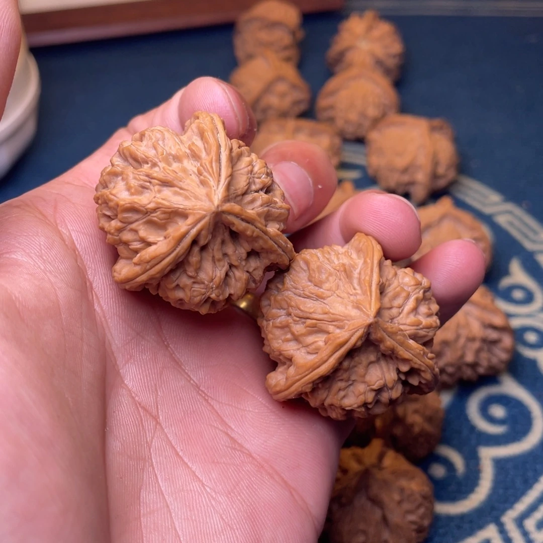 文玩核桃把件一****！玉玺