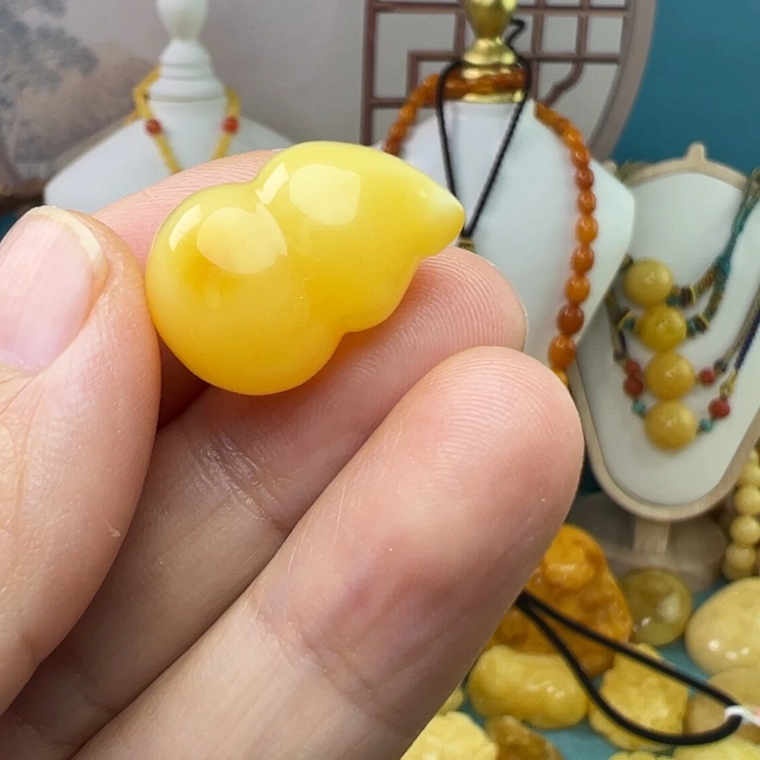 蜜蜡吊坠(不含链)未镶嵌