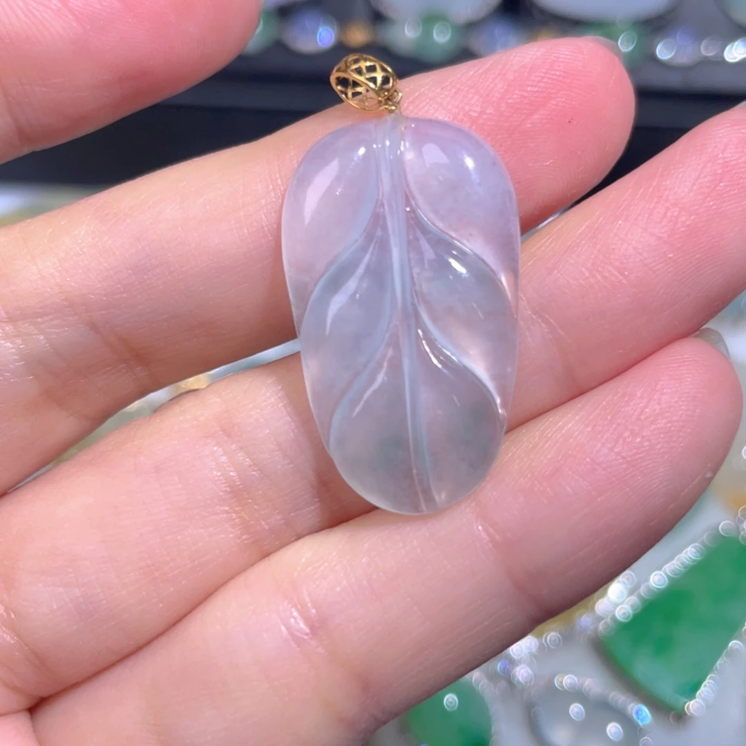 颈饰18K金镶嵌翡翠翡翠