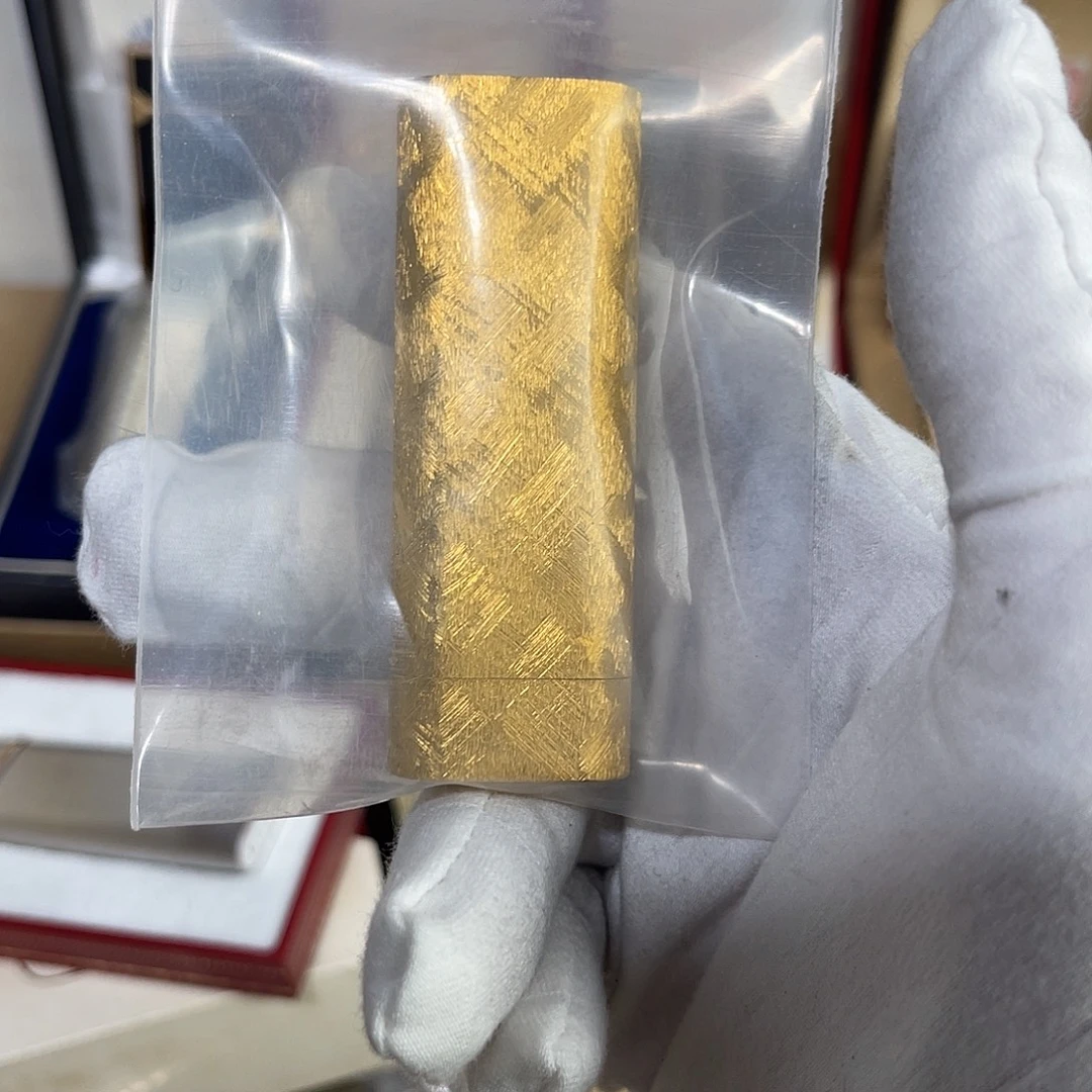 加***贝中古二手打火机云奢