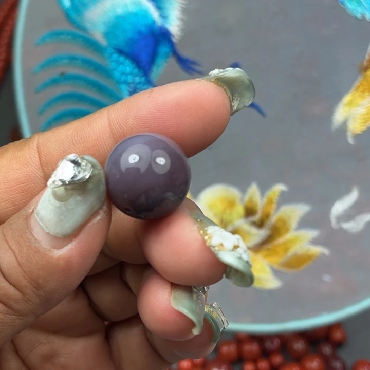 南红玛瑙珠子未镶嵌