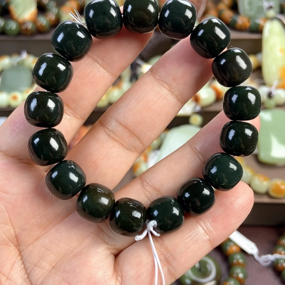 手链未镶嵌透闪石质玉