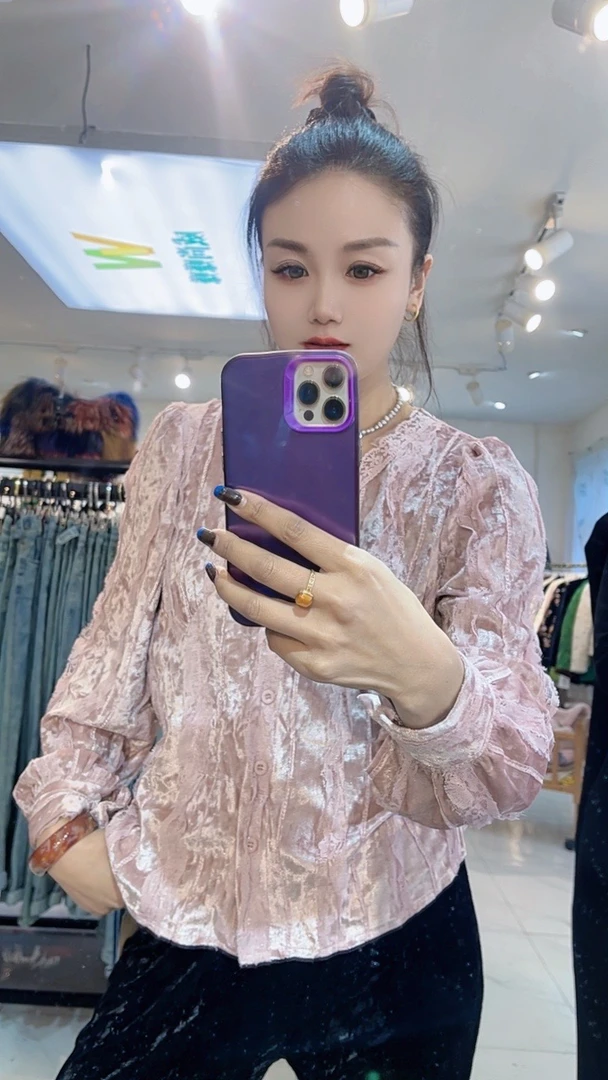 赚赚新粉见面礼韩国家福利款小衫