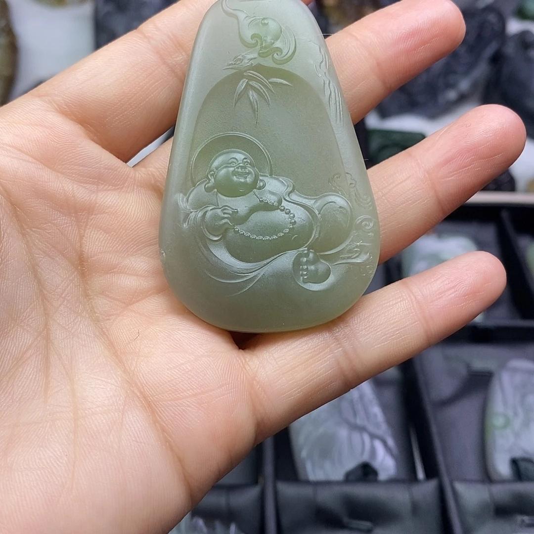 和田玉未镶嵌颈饰