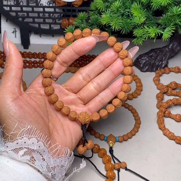 手串桃核玉龙脊手持