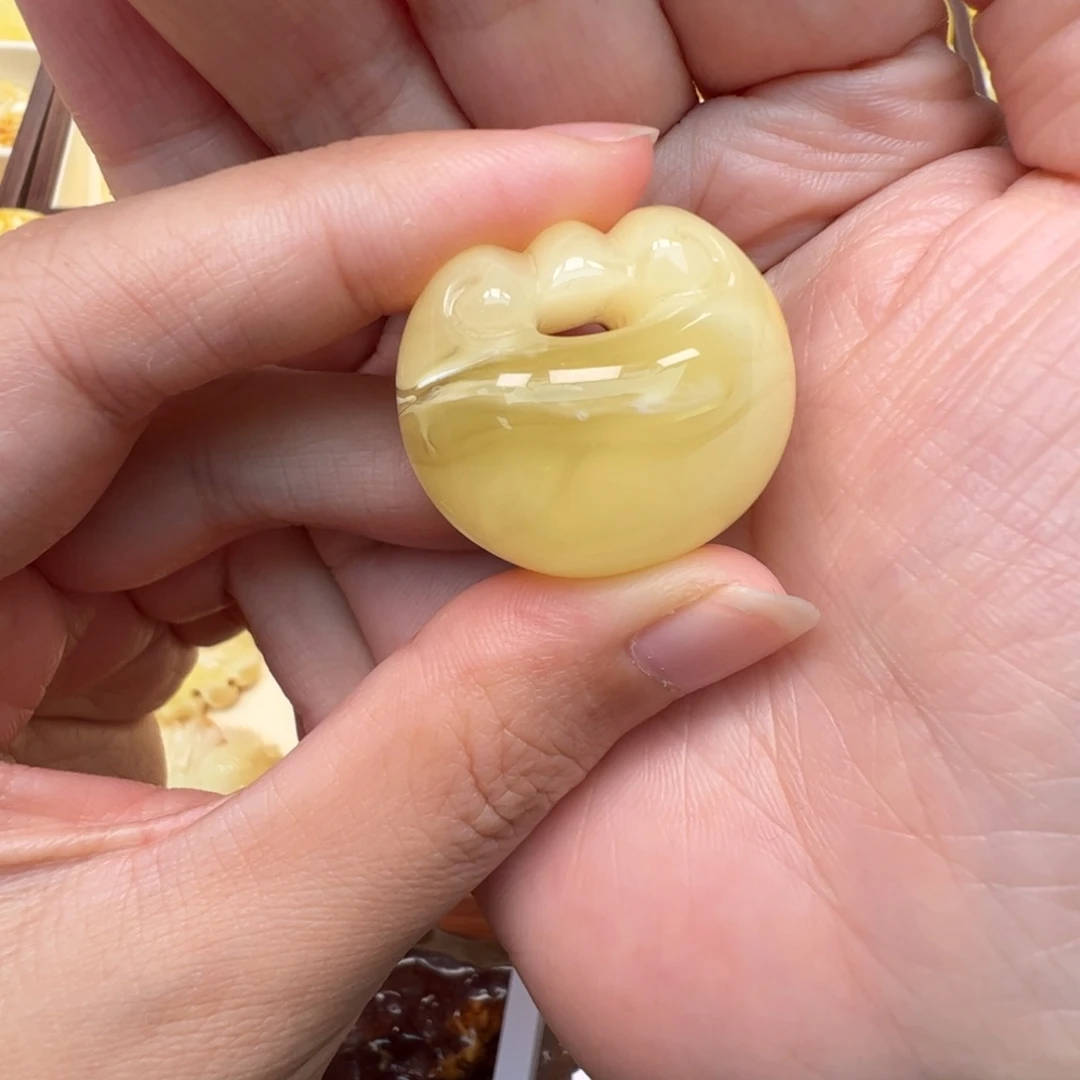 蜜蜡未镶嵌裸石蜜蜡