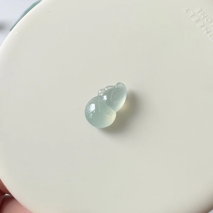 定制翡翠未镶嵌葫芦