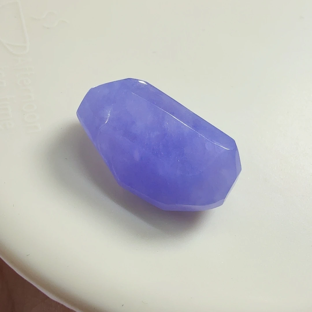 翡翠未镶嵌颈饰紫随行