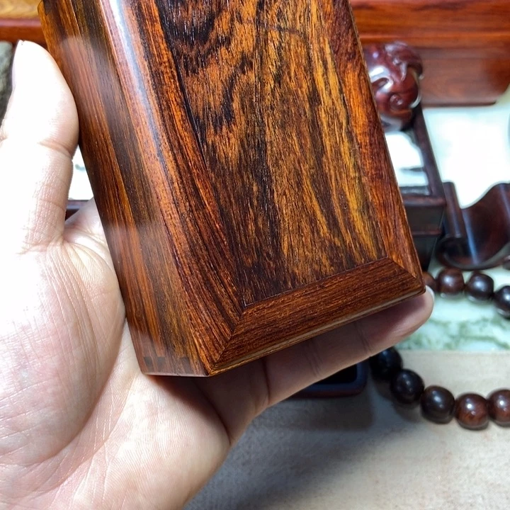 黄花梨/降香黄檀晓**