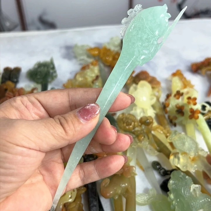 蛇纹石玉发饰未镶嵌