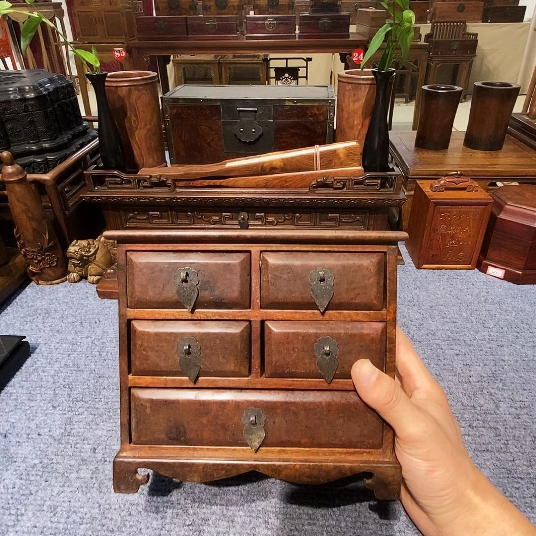 Z***K香榧木五抽小柜。。。。。。。。