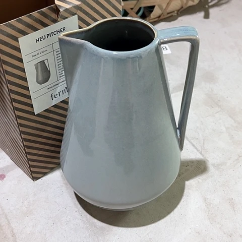 微瑕，不能明火，水壶无盖语*