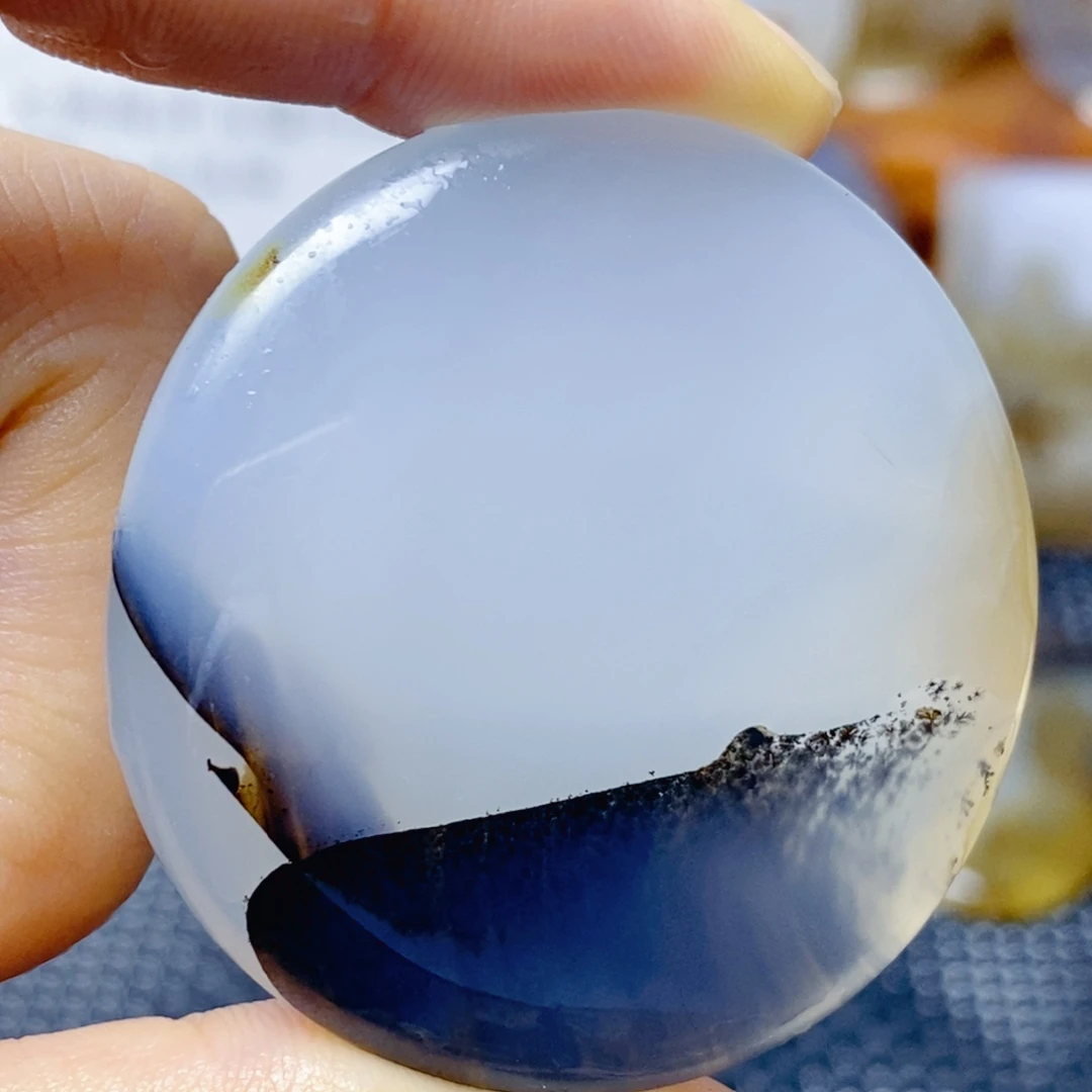 玛瑙/玉髓未镶嵌珠宝奇石