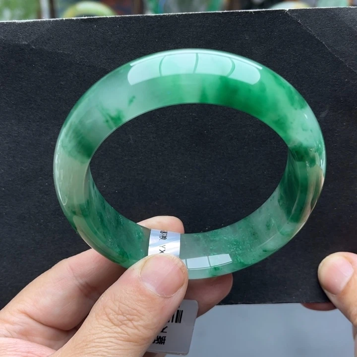 石英质玉未镶嵌手镯59.7