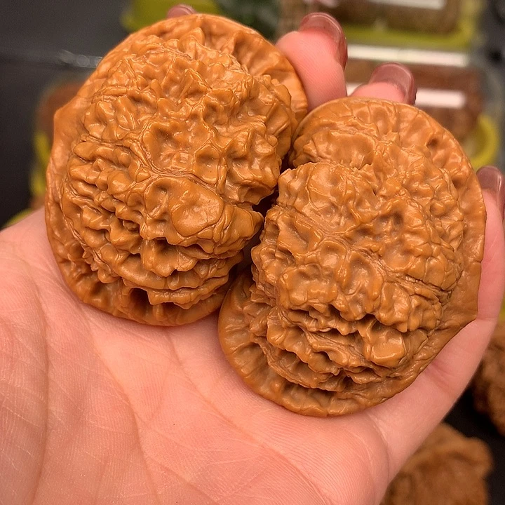 文玩核桃吊坠53官帽