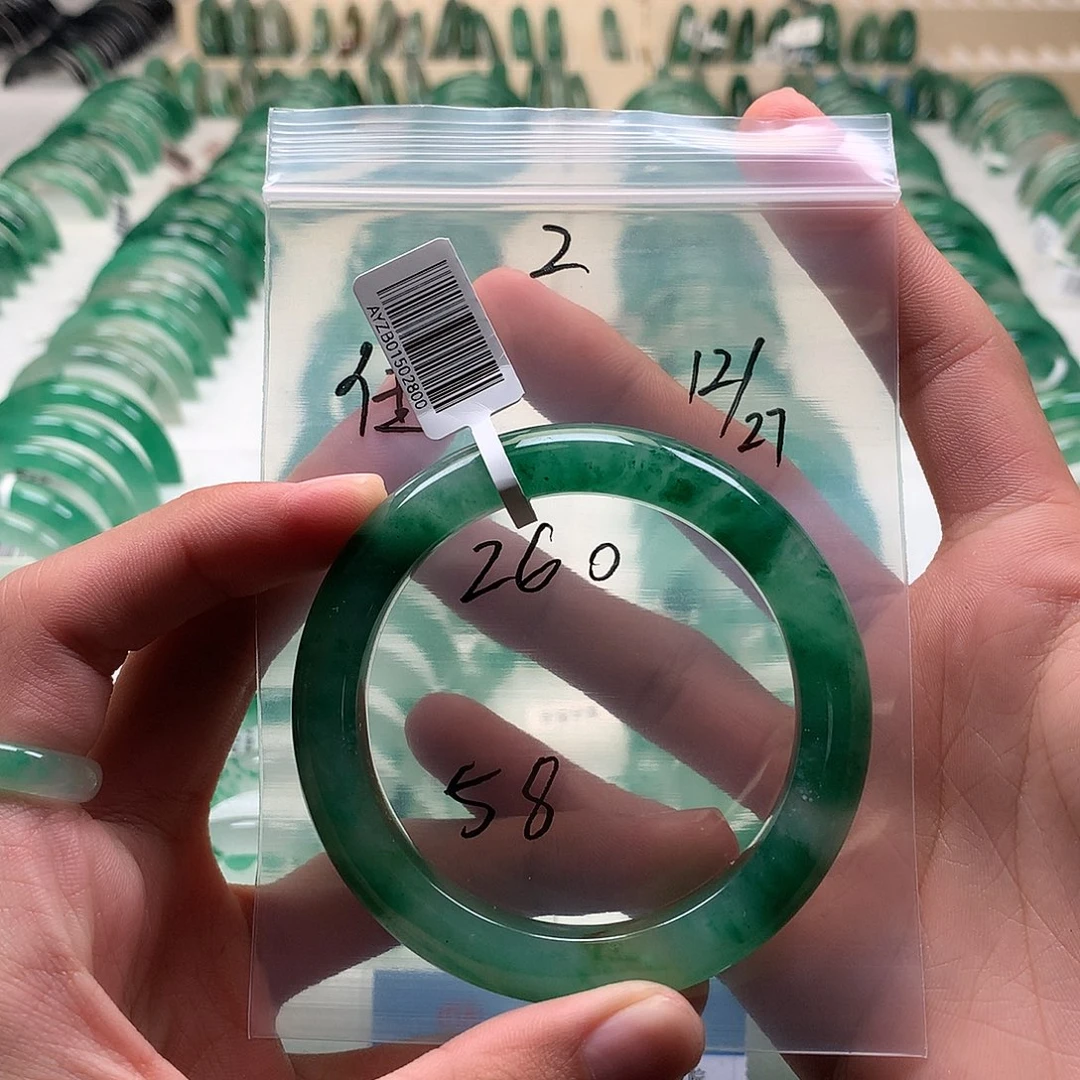 石英质玉（非洲翠）未镶嵌手镯58 入门级 2号