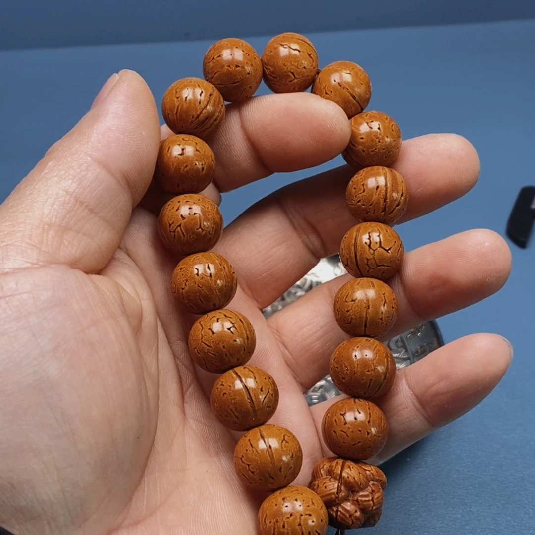 肉*子桃核手串特价款15乘14的21.8