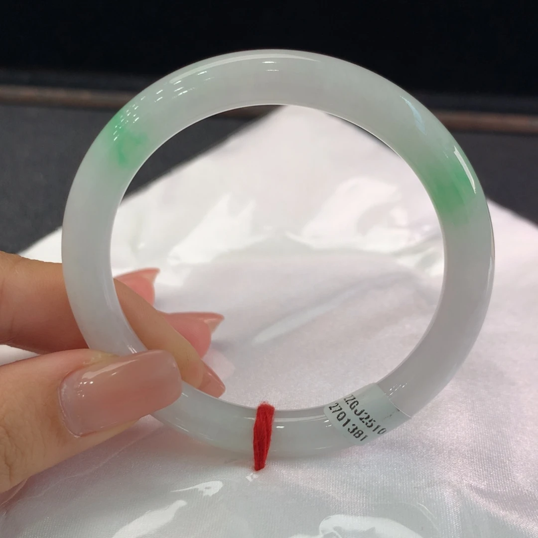 翡翠未镶嵌手镯缅甸A货翡翠 白底阳绿圆条53 54