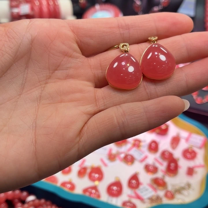 菱锰矿（红纹石）18K金镶嵌耳钉