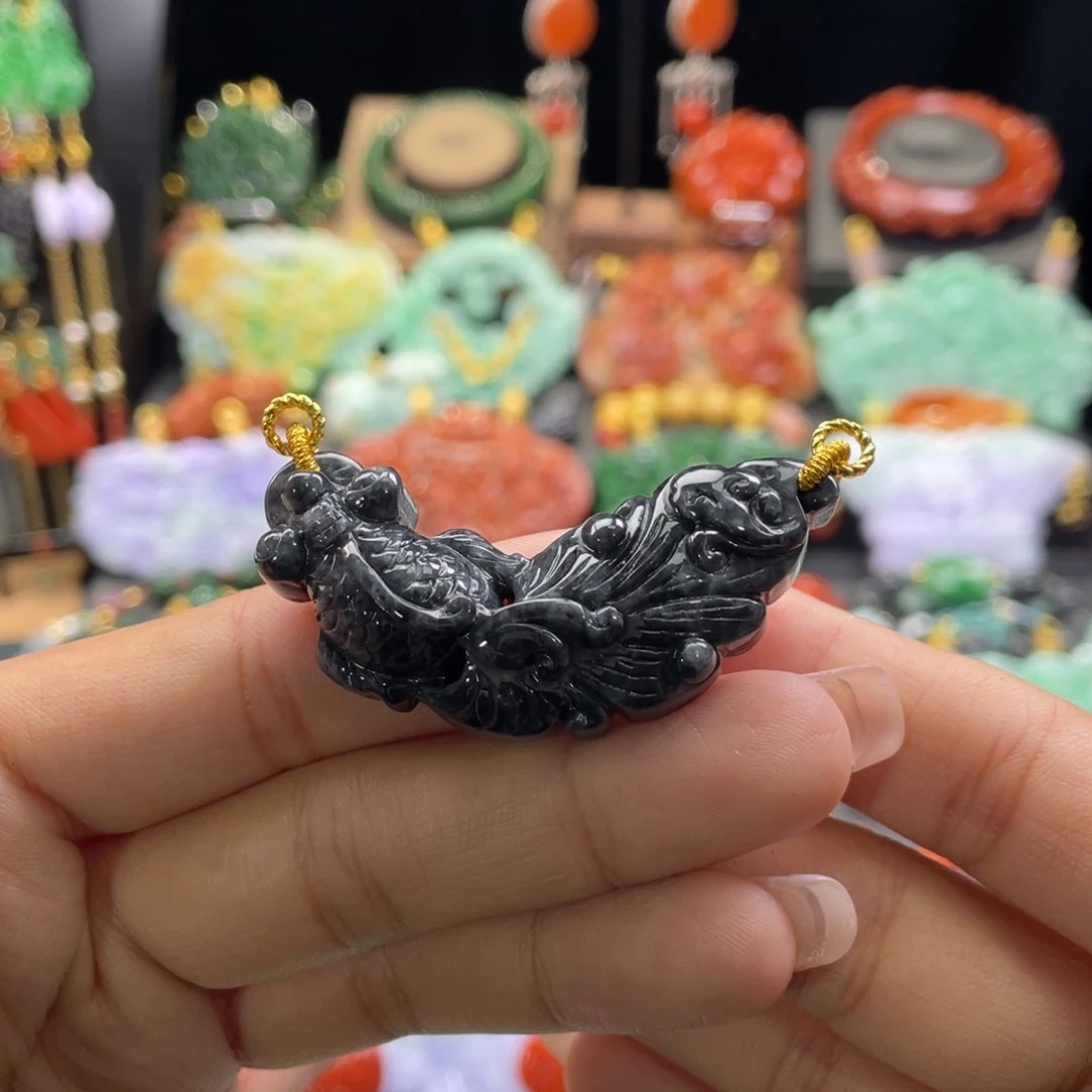 翡翠颈饰未镶嵌代编织