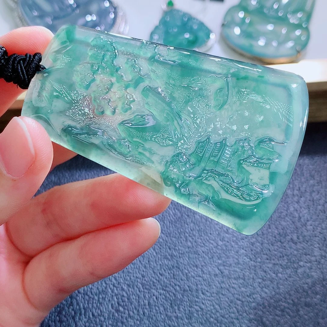 颈饰未镶嵌翡翠翡翠