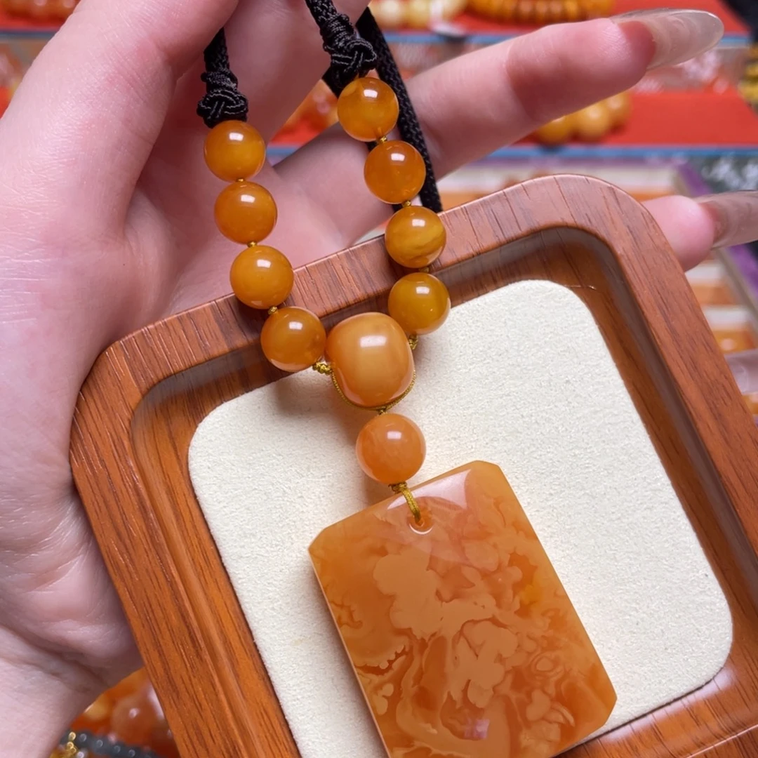 蜜蜡颈饰未镶嵌项链
