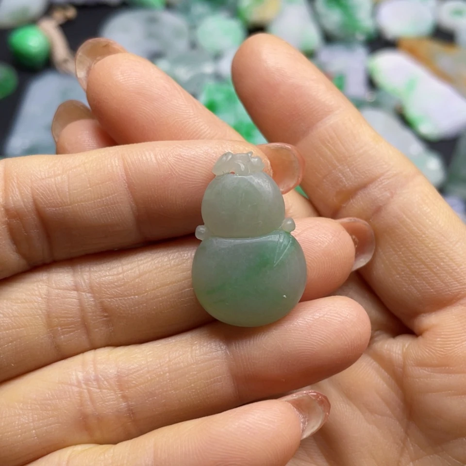 【闪购商品】翡翠颈饰未镶嵌恋****0翡翠葫芦