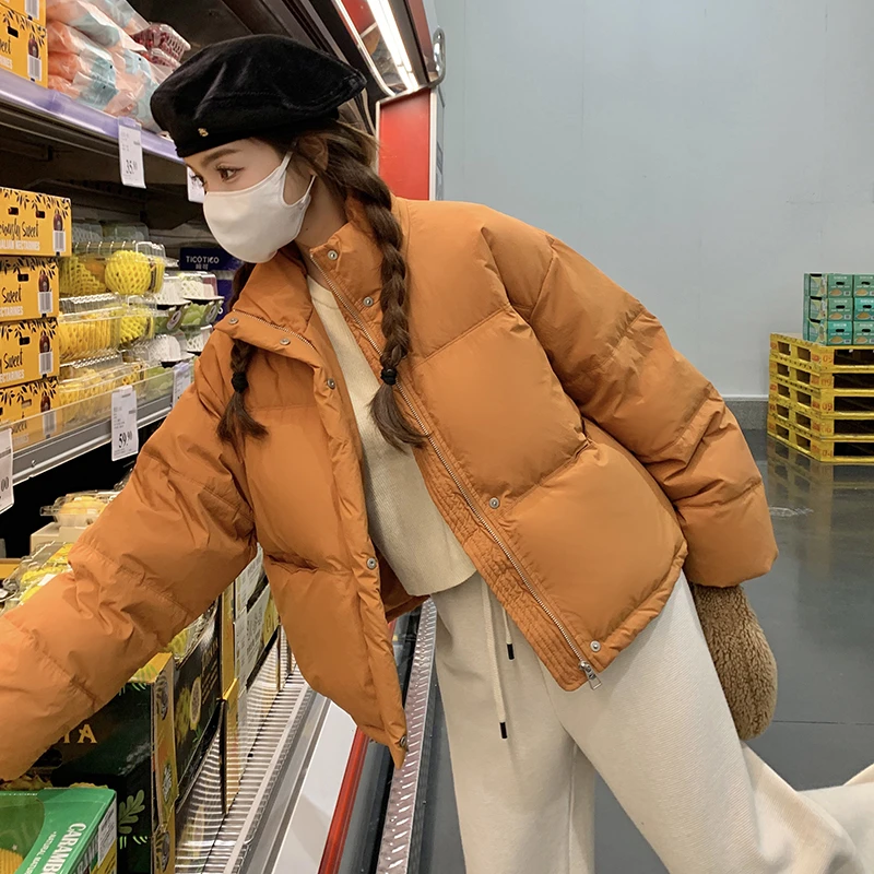 南瓜色立领短款羽绒服女冬2025年新款小个子白鸭绒外套韩系面包服