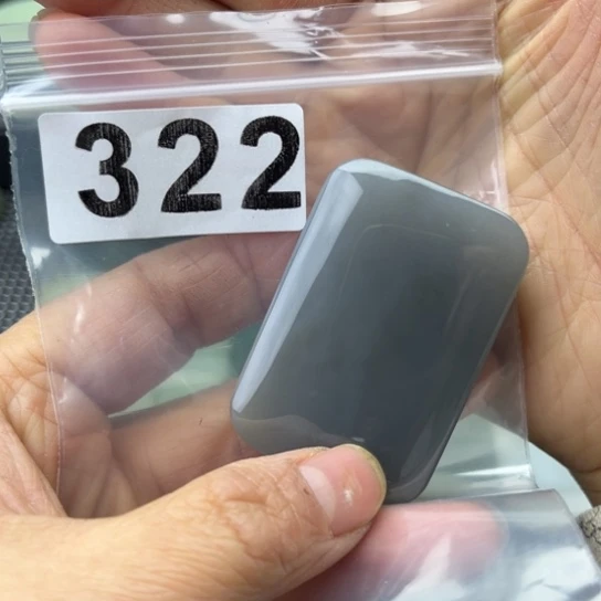 和田玉未镶嵌珠宝半成品