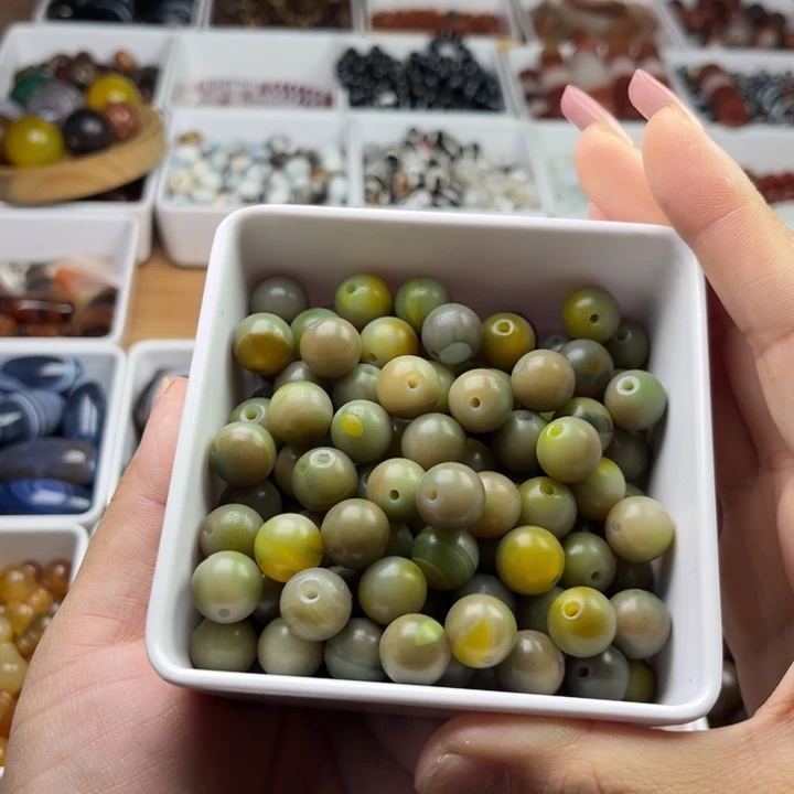 琉璃非金属四元随机一颗