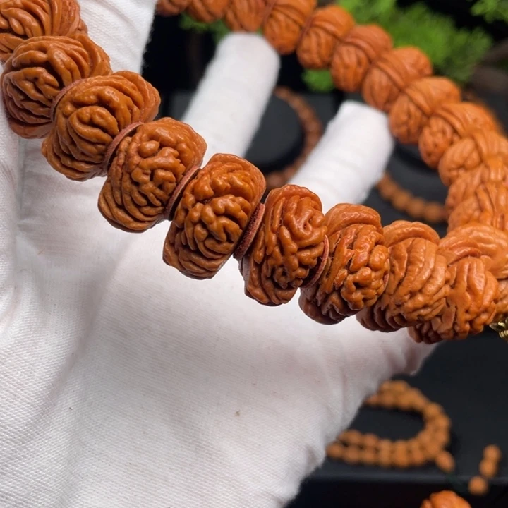 红***魔木质类精品桃核手持