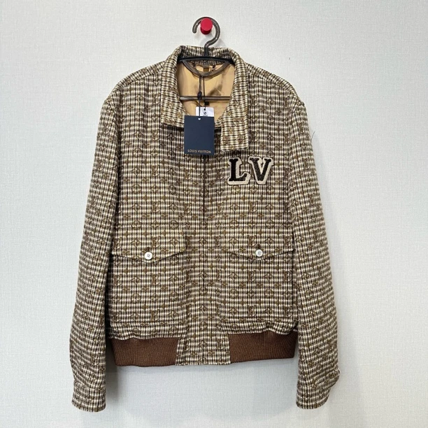 未使用 LouisVuitton/路易威登 菲董外套 尺码：48 11595