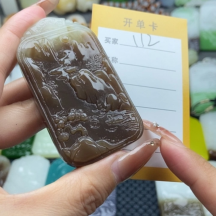 颈饰未镶嵌和田玉