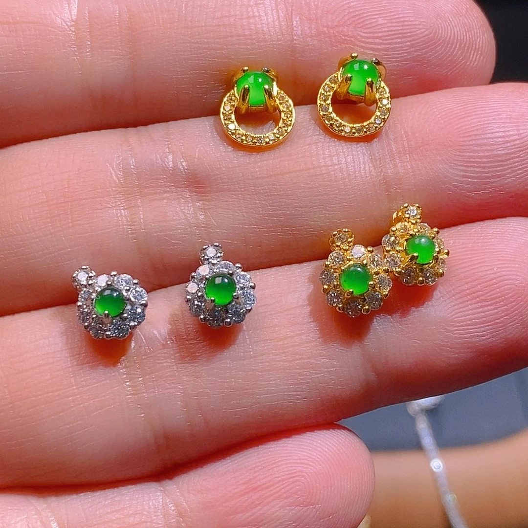 翡翠耳饰未镶嵌