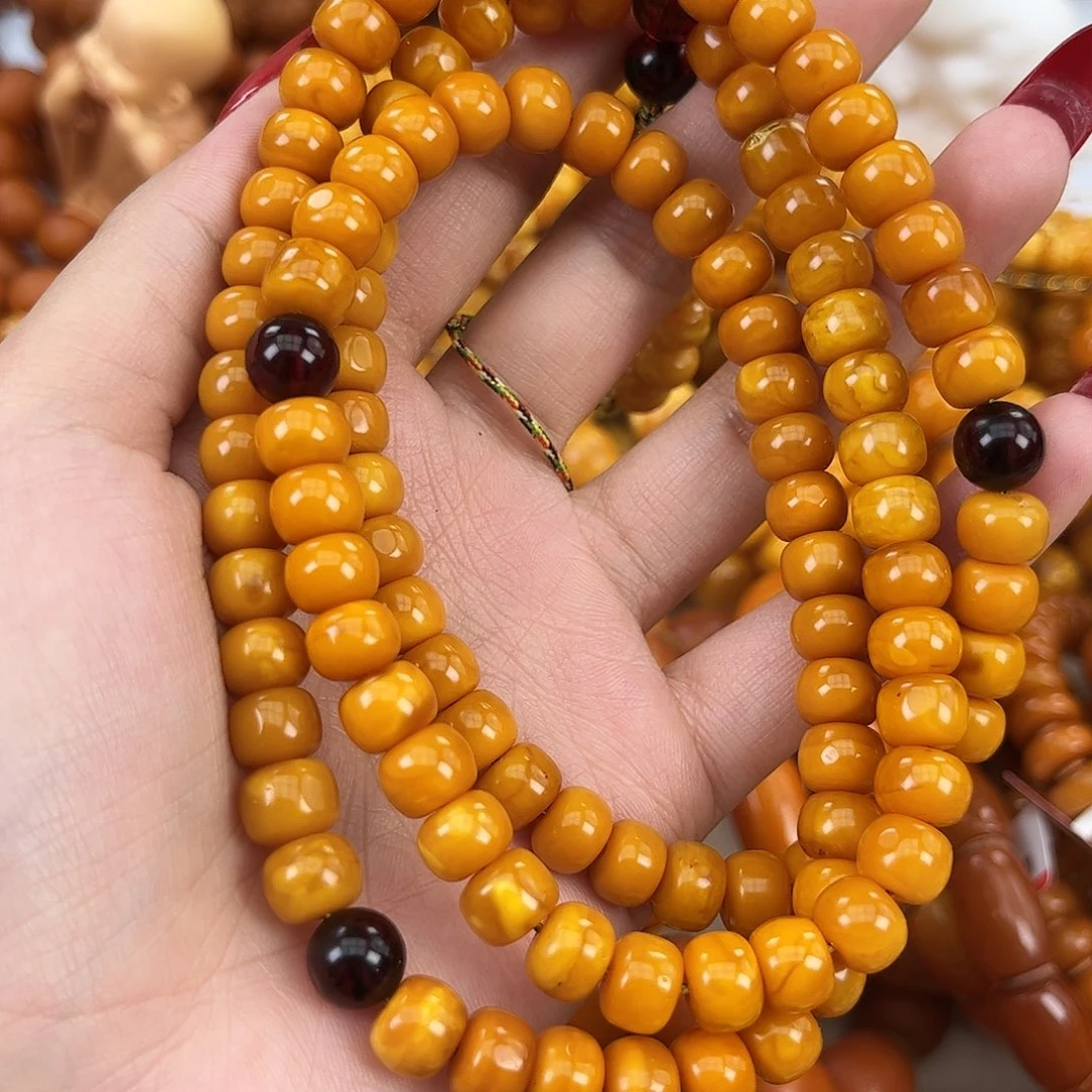 琥珀颈饰未镶嵌蜜蜡