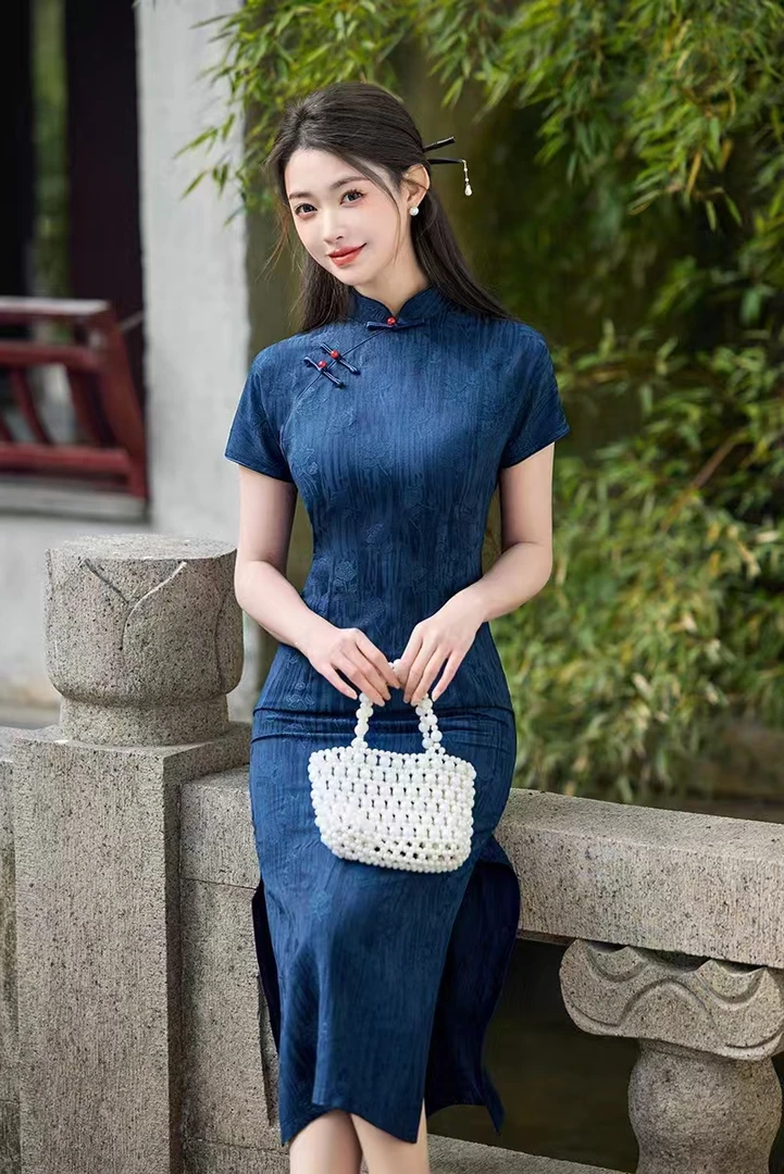 梓萱 日常气质国风复古优雅长款文艺旗袍