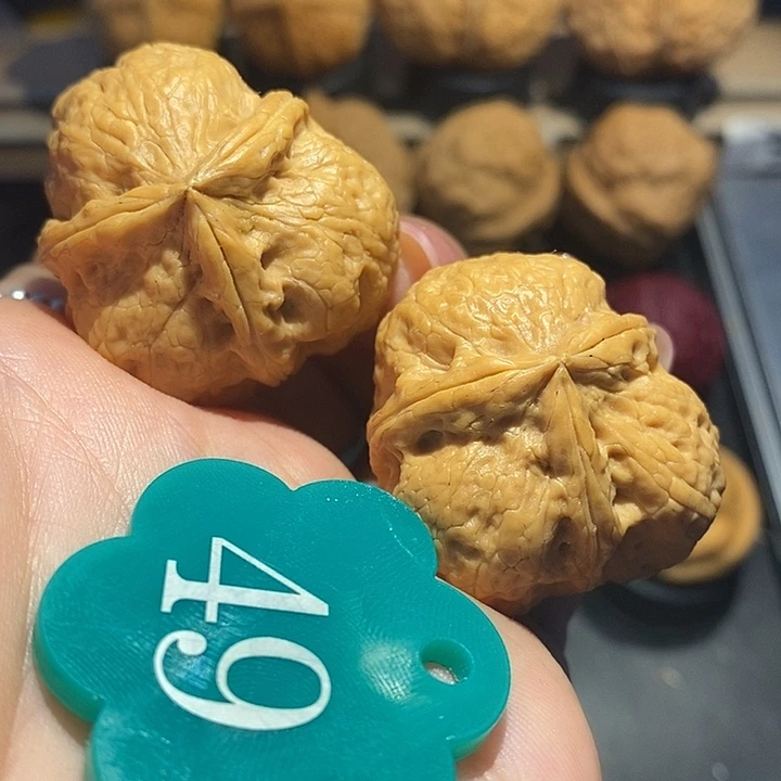 核桃j*铁狮子三棱尺寸36